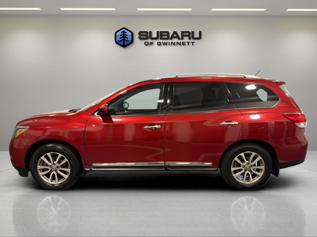 Used 2014 Nissan Pathfinder SL w/ SL Tech Package FWD image 2