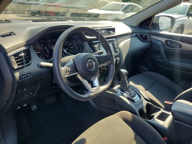 Used 2020 Nissan Rogue Sport S FWD image 16