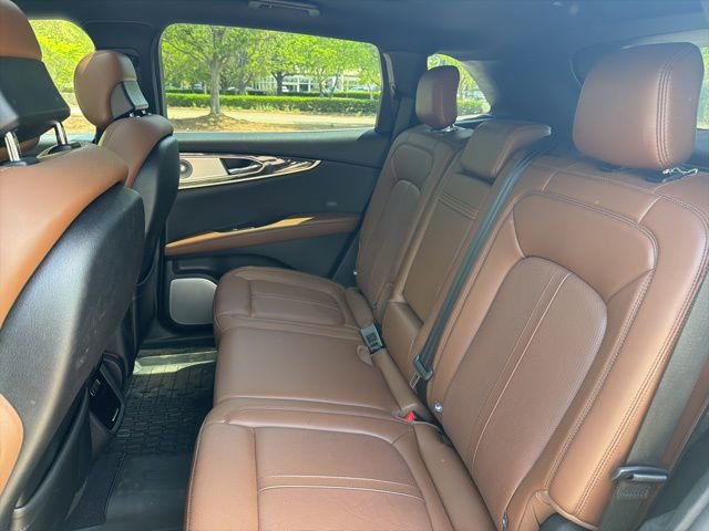 Used 2023 Lincoln Nautilus Reserve w/ Equipment Group 202A image 22