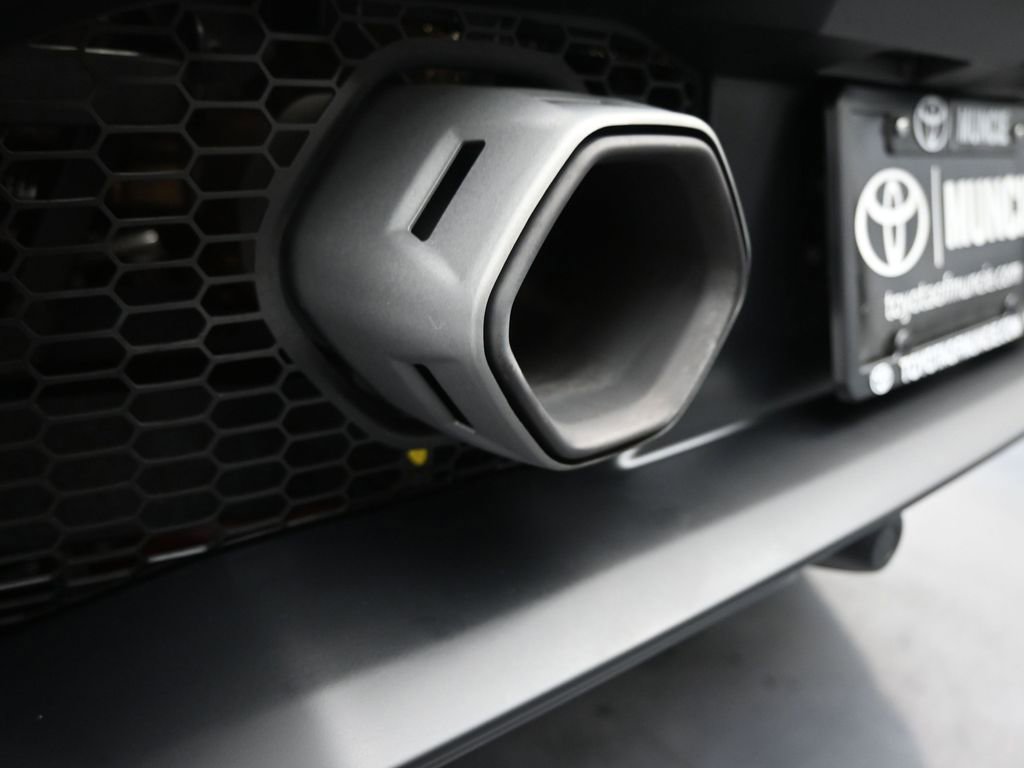Used 2023 Lamborghini Huracan Tecnica image 54