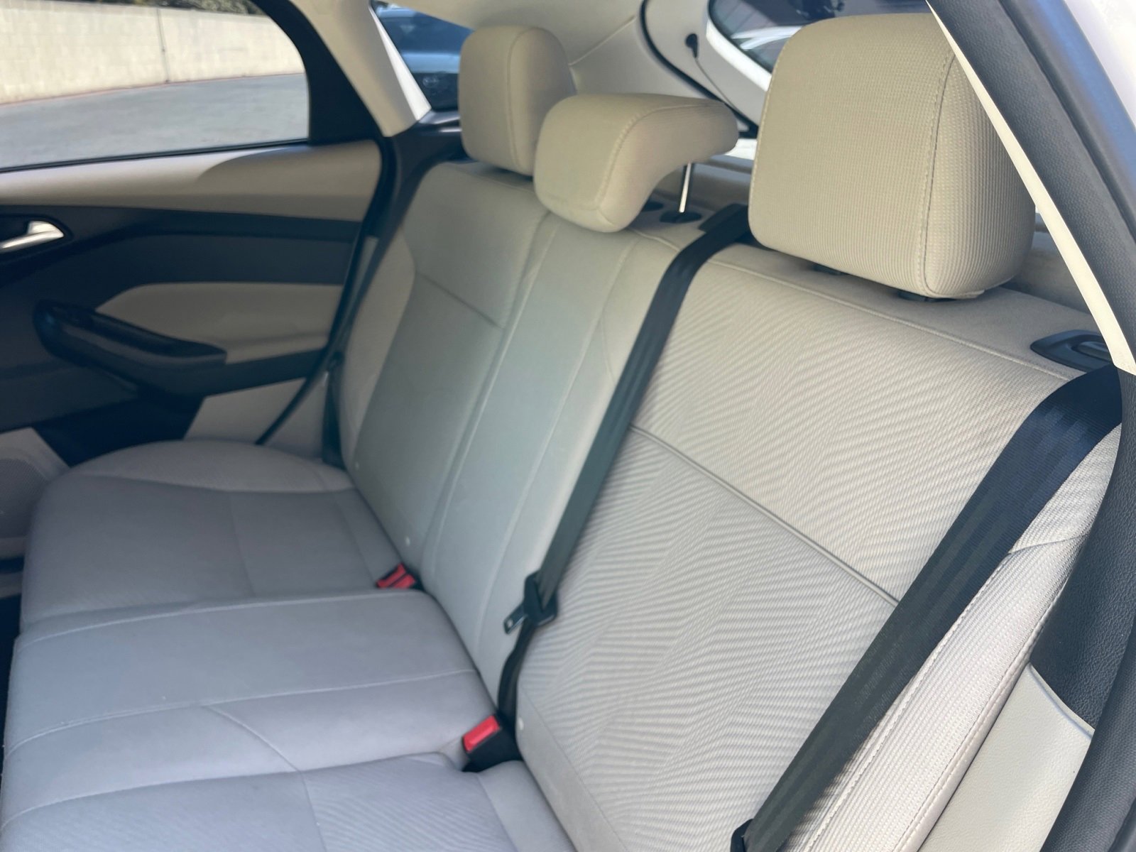 Used 2015 Ford Focus Electric Hatchback image 22