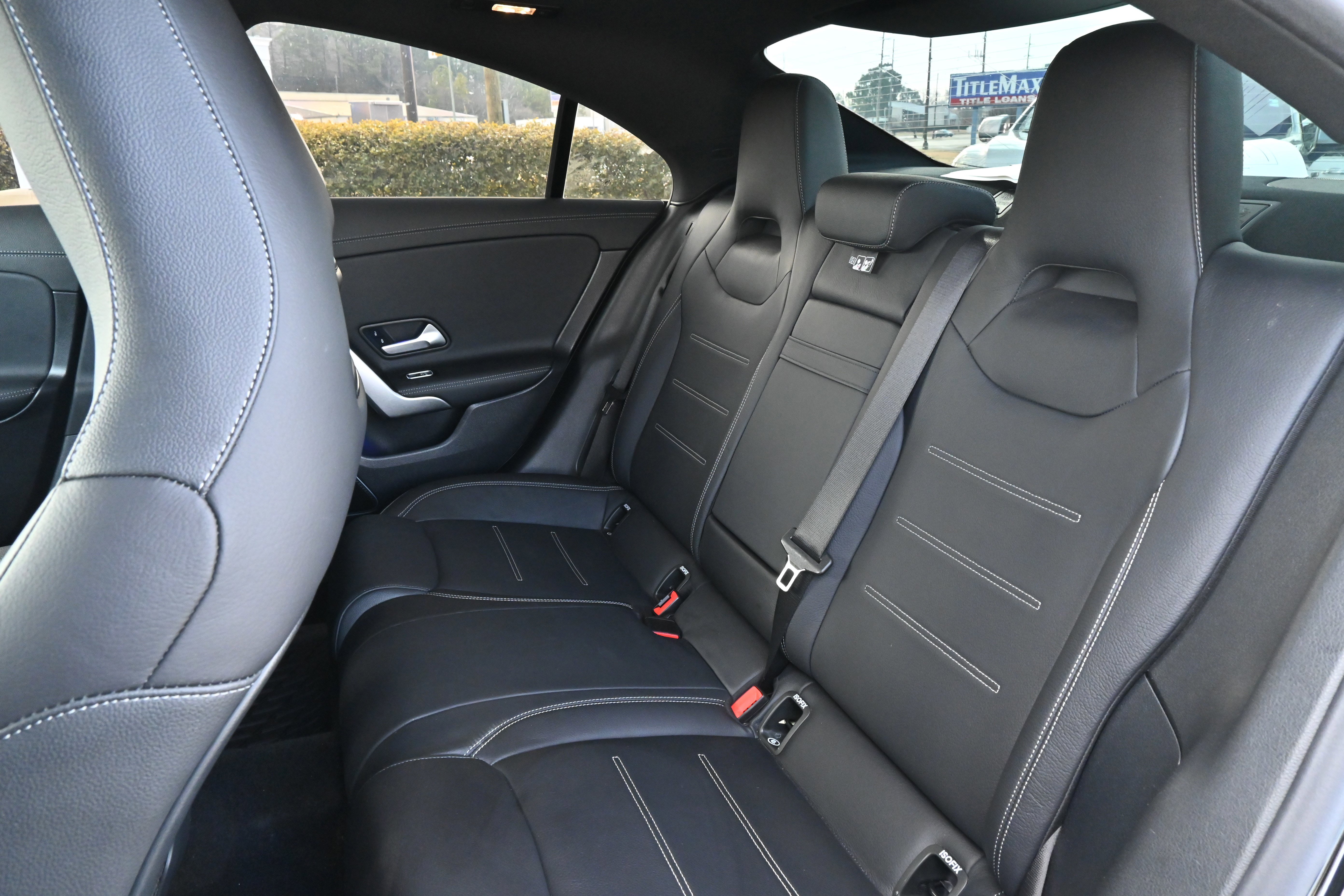 Used 2024 Mercedes-Benz CLA 35 AMG 4MATIC image 32