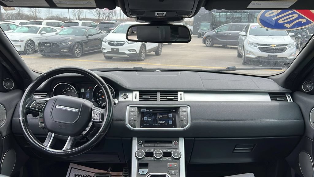 Used 2016 Land Rover Range Rover Evoque HSE Dynamic AWD/4WD image 11