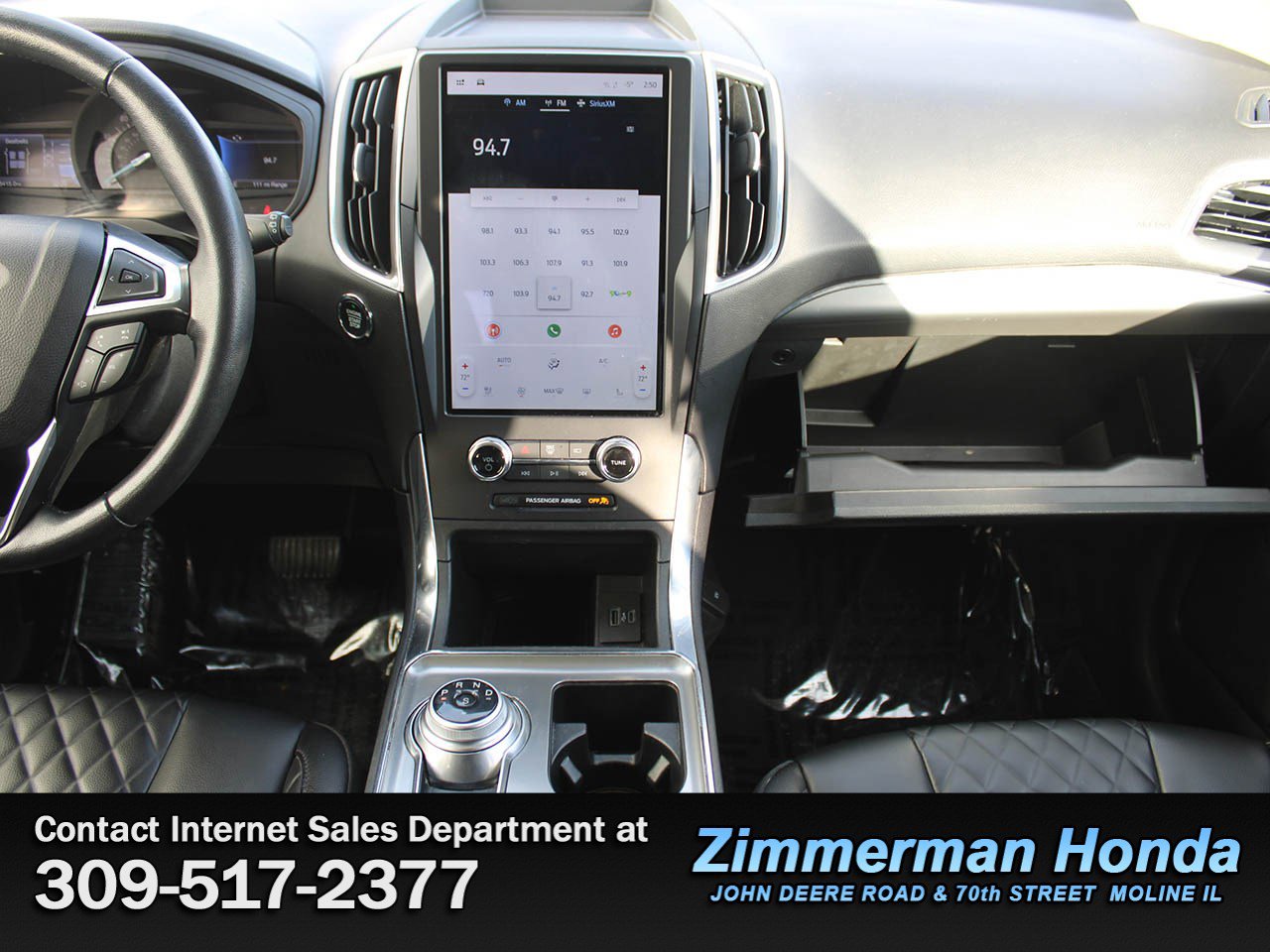 Used 2024 Ford Edge Titanium image 17