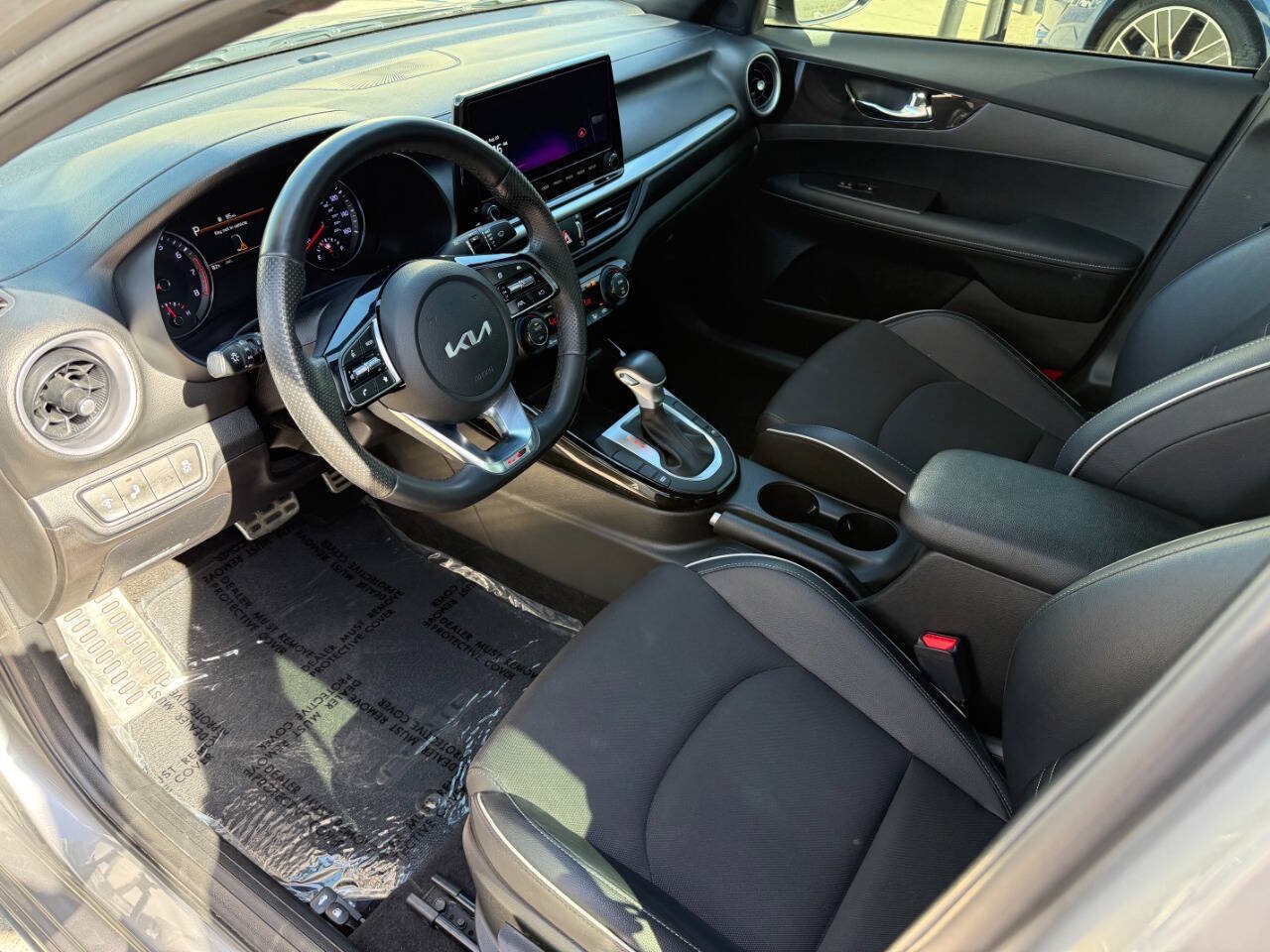 Used 2023 Kia Forte GT-Line FWD image 27