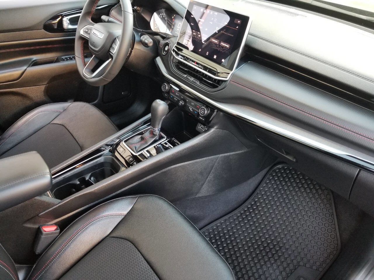 Certified 2024 Jeep Compass Trailhawk w/ Sun and Sound Group image 13