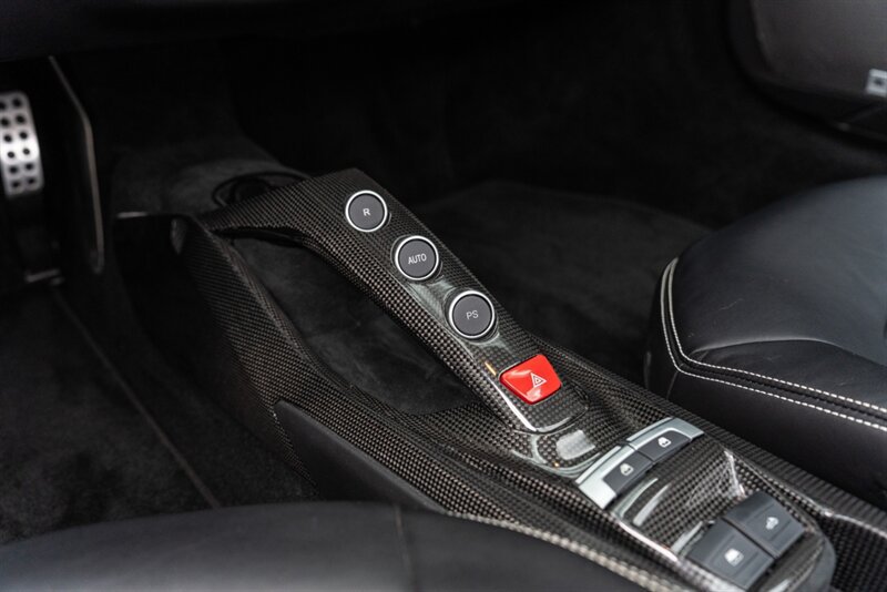 Used 2017 Ferrari 488 Spider RWD image 91
