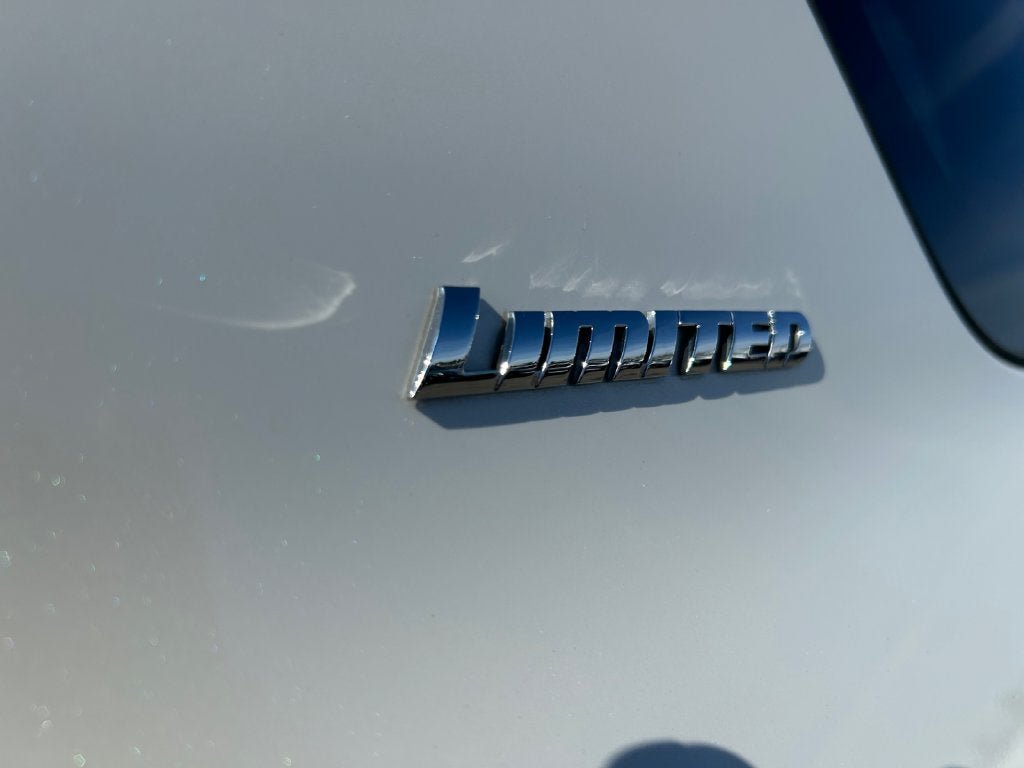Used 2021 Toyota 4Runner Limited AWD/4WD image 36