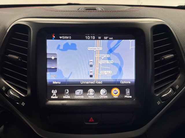 Used 2017 Jeep Cherokee Trailhawk w/ Cold Weather Group AWD/4WD image 20