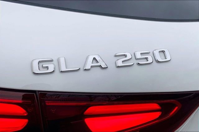 Used 2026 Mercedes-Benz GLA 250 4MATIC image 8