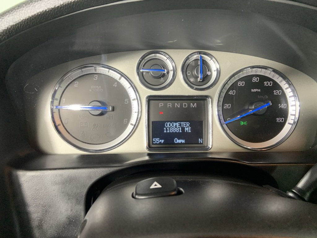 Used 2013 Cadillac Escalade Premium image 10