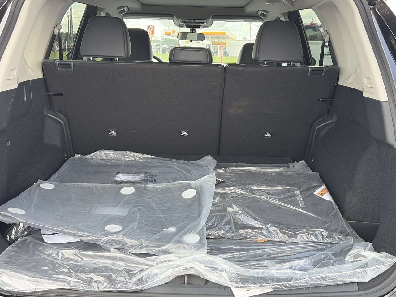 Certified 2025 Nissan Rogue SV w/ SV Premium Package FWD image 10