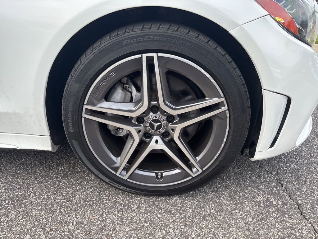 Used 2021 Mercedes-Benz C 300 4MATIC Sedan w/ AMG Line image 10