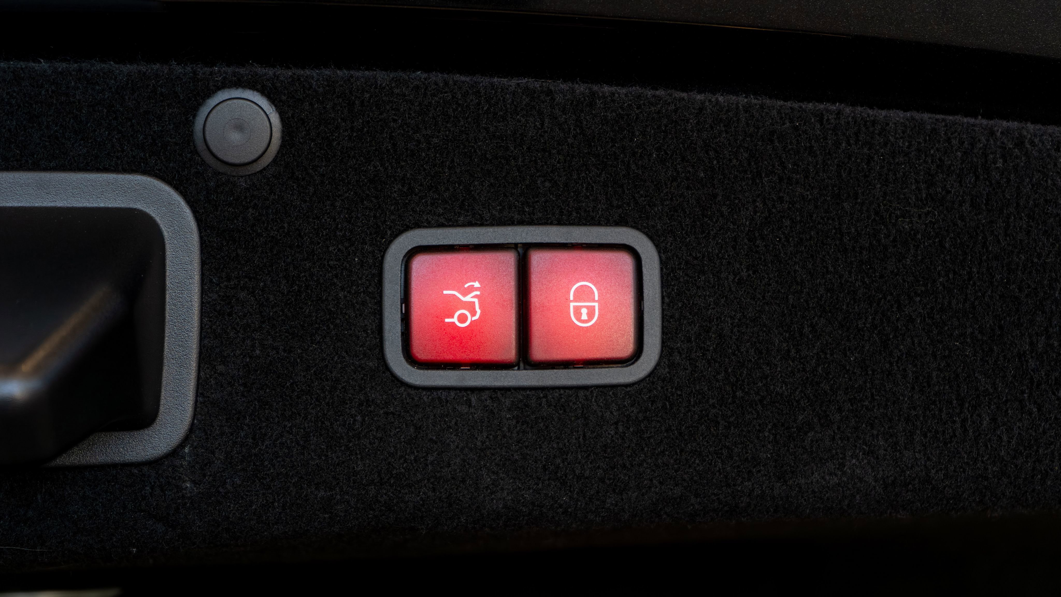 Used 2015 Mercedes-Benz S 63 AMG 4MATIC Sedan image 35