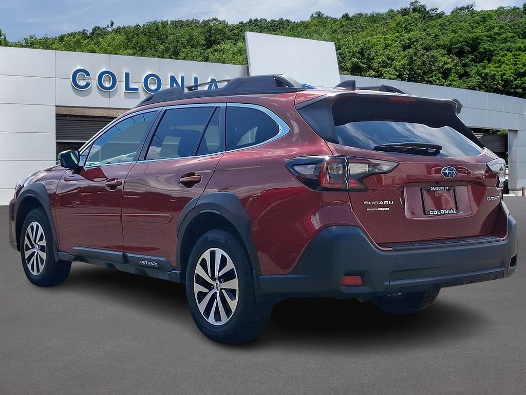 Used 2023 Subaru Outback Premium AWD/4WD image 4