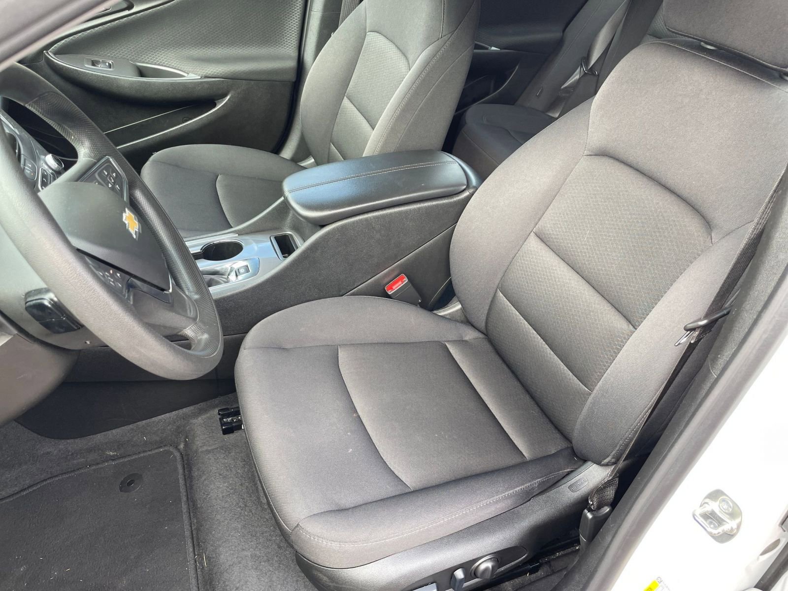Used 2024 Chevrolet Malibu LT FWD image 37