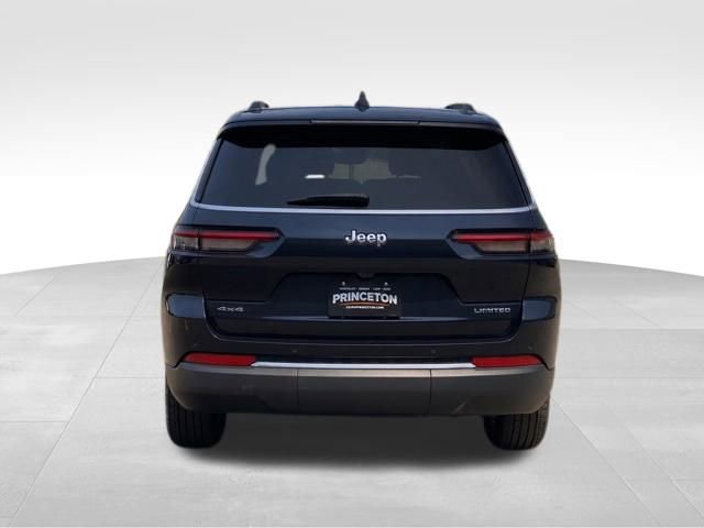Used 2023 Jeep Grand Cherokee L Limited AWD/4WD image 6