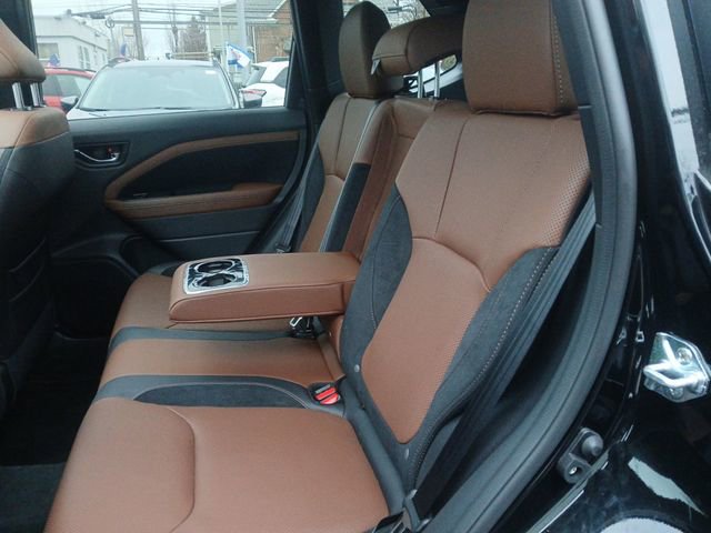Certified 2025 Subaru Forester Touring AWD/4WD image 26