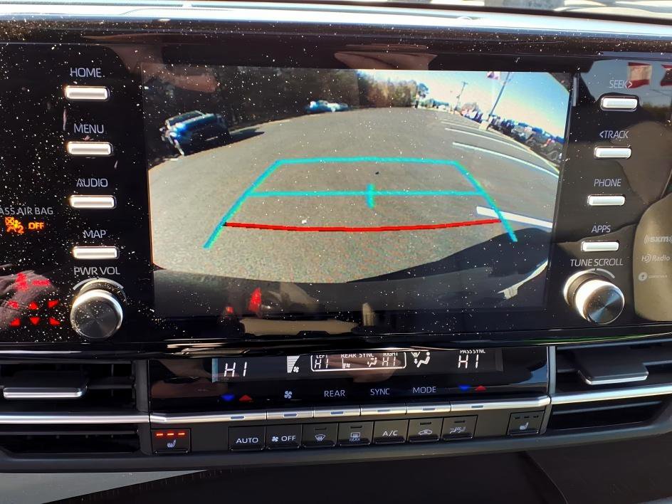 Certified 2023 Toyota Sienna XLE image 20