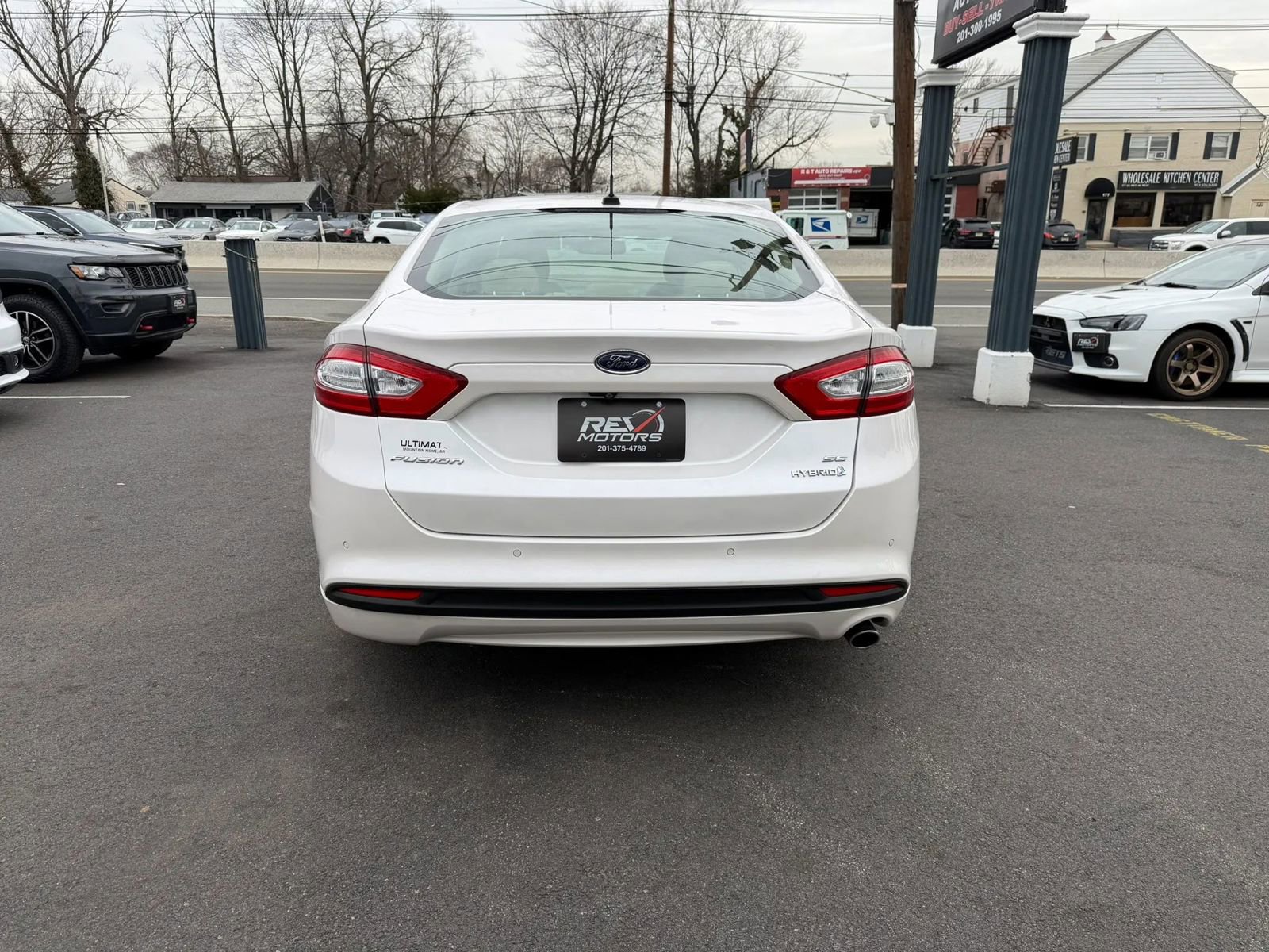 Used 2016 Ford Fusion SE w/ Equipment Group 502A image 6