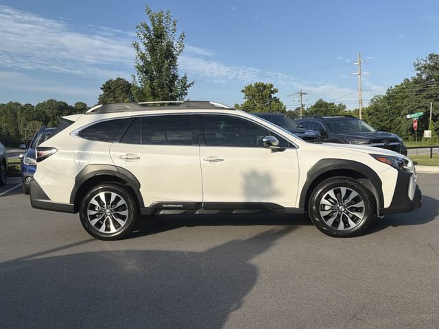Used 2025 Subaru Outback Touring XT AWD/4WD image 2