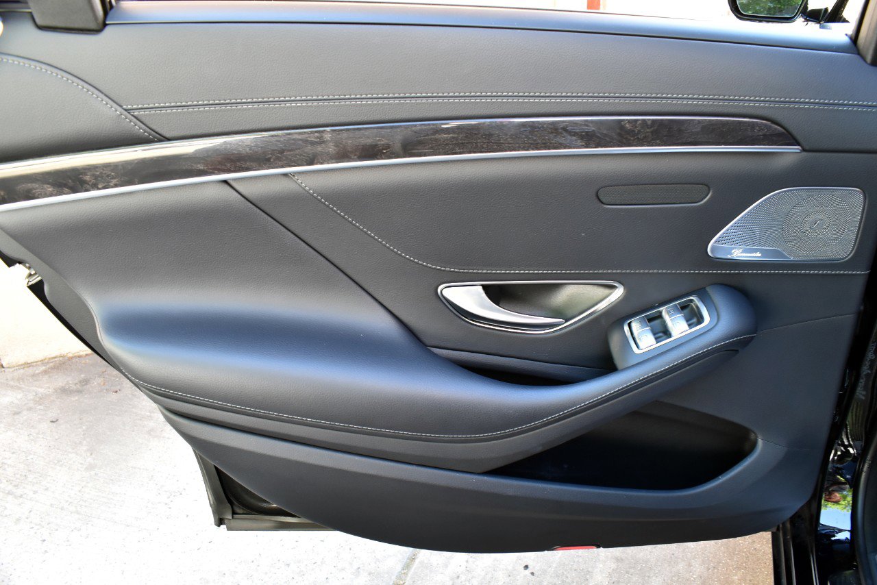 Used 2019 Mercedes-Benz S 450 Sedan image 19