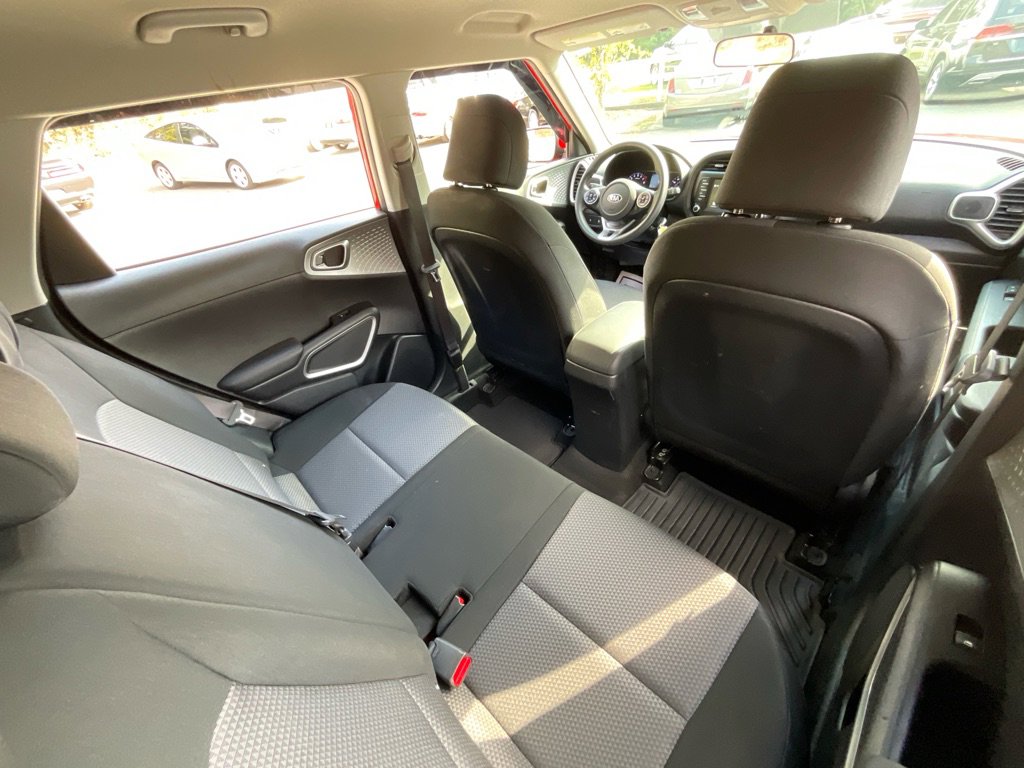 Used 2020 Kia Soul LX image 31