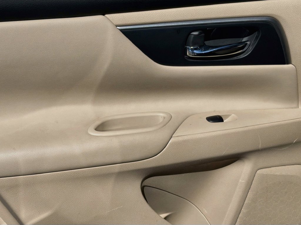 Used 2015 Nissan Altima 2.5 S w/ Special Edition Package FWD image 25
