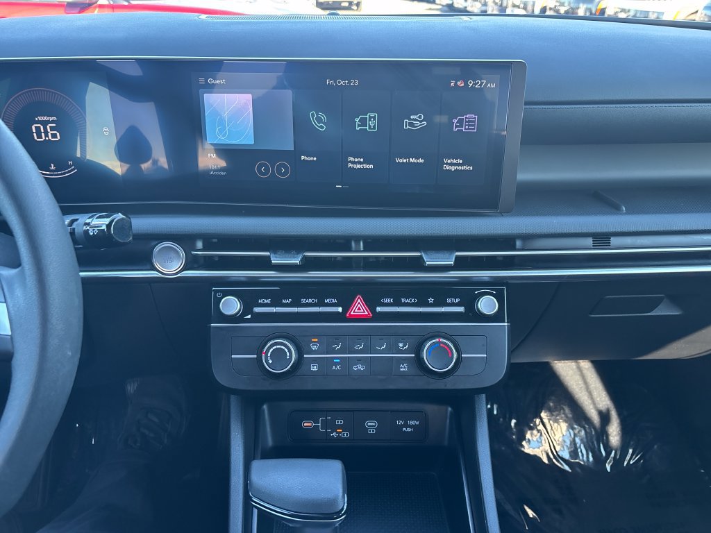 Used 2025 Hyundai Santa Cruz SE AWD/4WD image 18