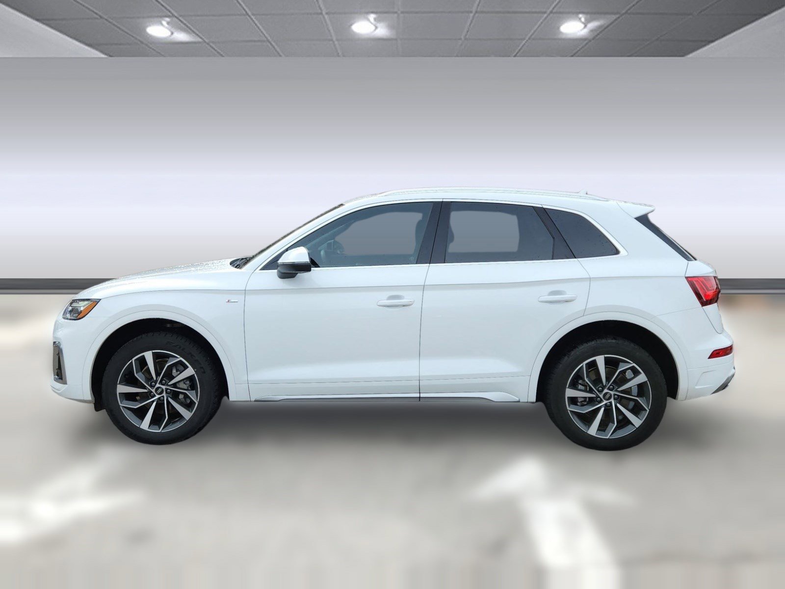 Used 2024 Audi Q5 2.0T Premium Plus image 2