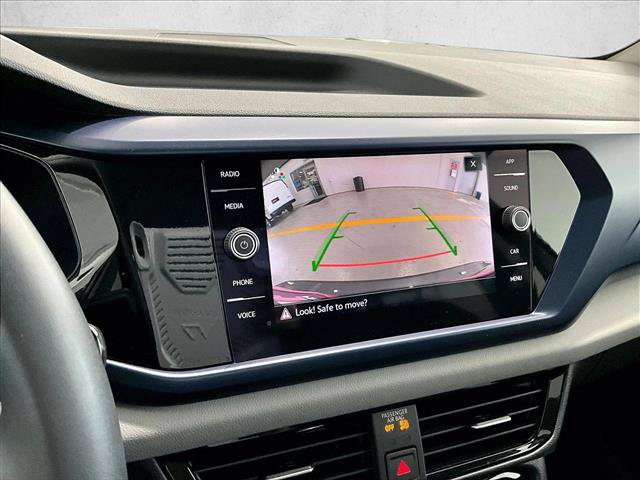 Used 2023 Volkswagen Taos SE FWD image 23