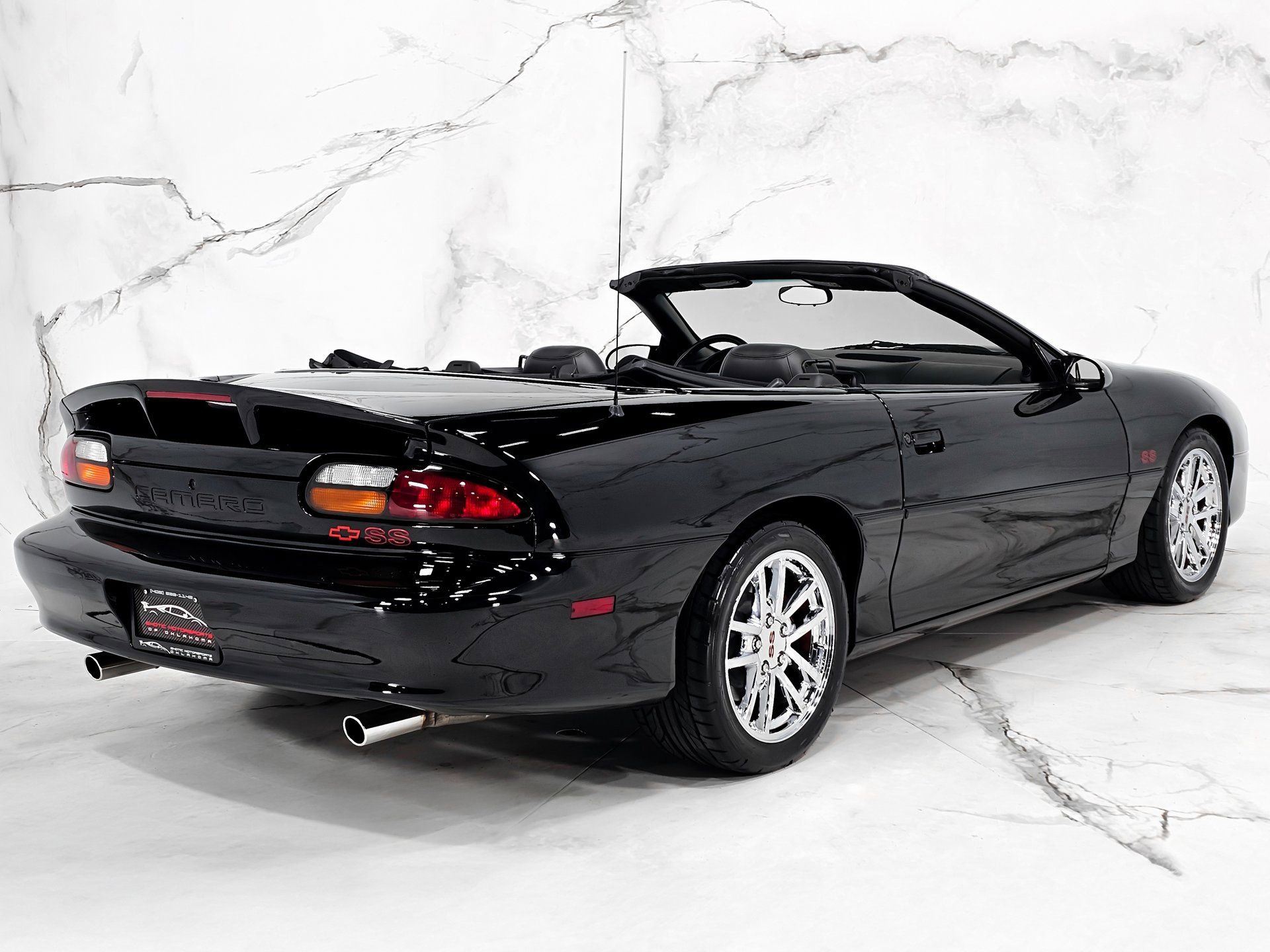Used 2002 Chevrolet Camaro Z28 w/ SS Performance/Appearance Pkg image 12
