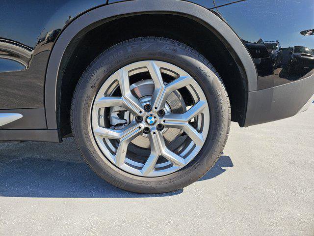 Certified 2024 BMW X3 sDrive30i w/ Premium Package image 34