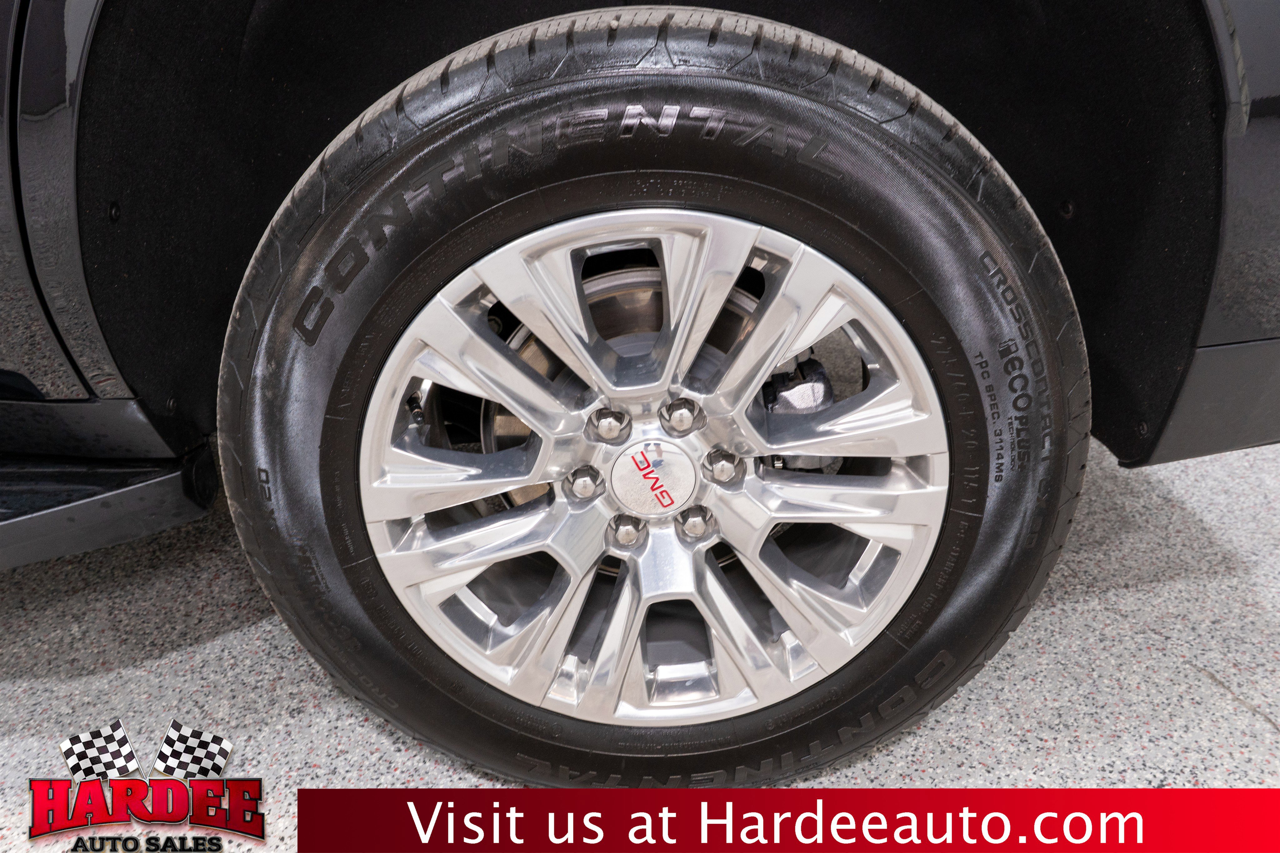 Used 2025 GMC Yukon Denali image 10