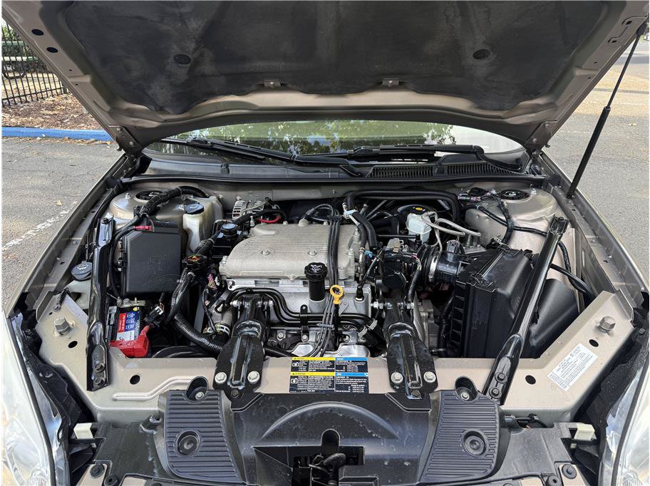 Used 2007 Chevrolet Impala LT w/ Preferred Equipment Group FWD image 13