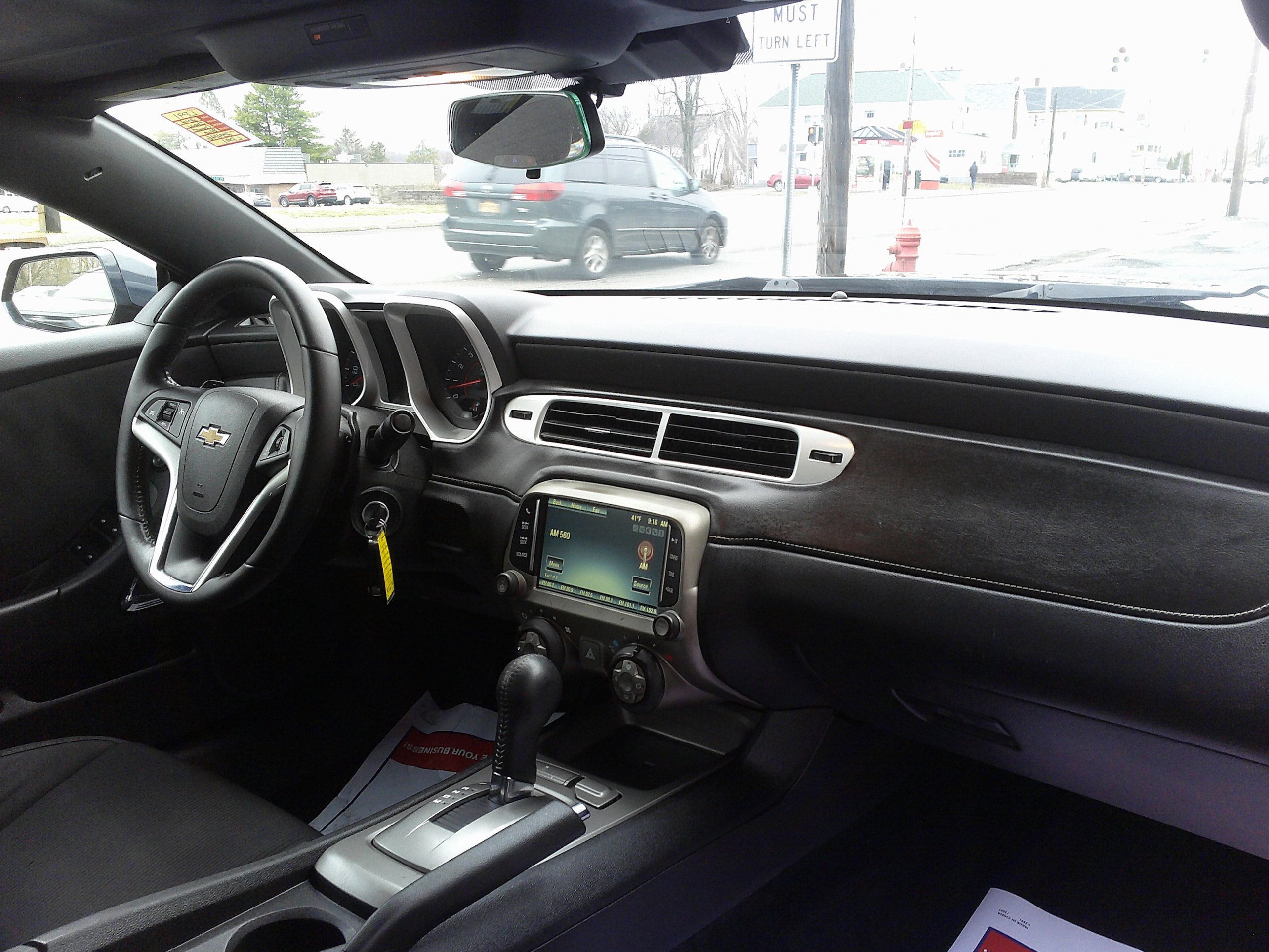 Used 2014 Chevrolet Camaro LT RWD image 17