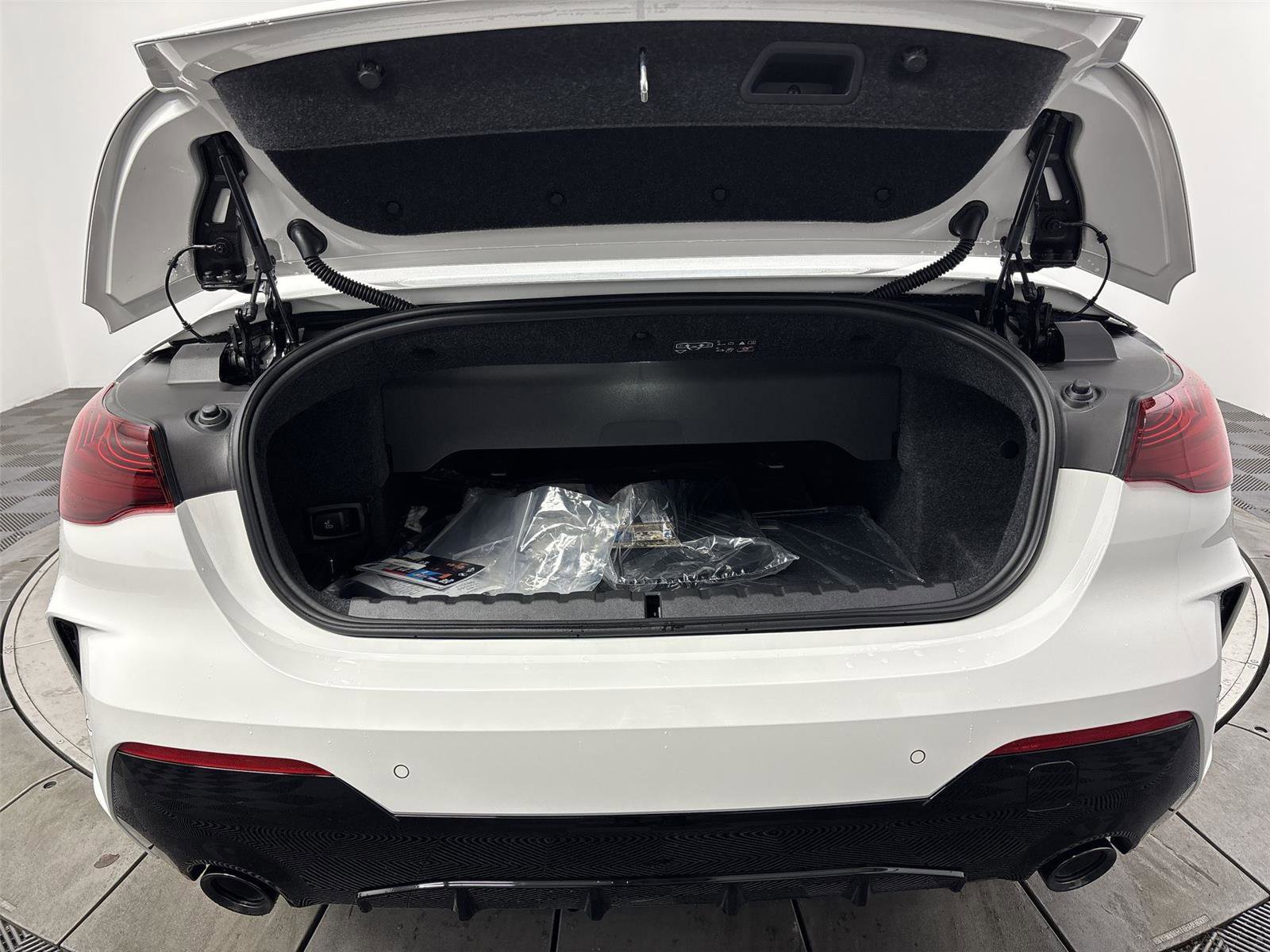 New 2026 BMW 430i xDrive Convertible w/ M Sport Package image 21