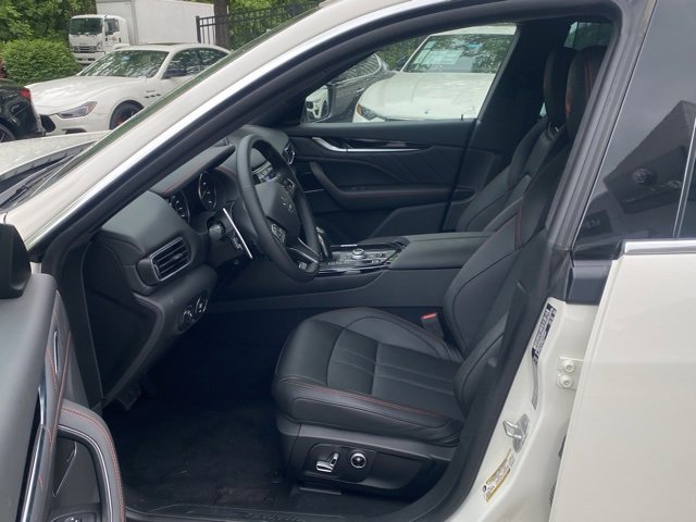 New 2024 Maserati Levante GT Ultima image 21