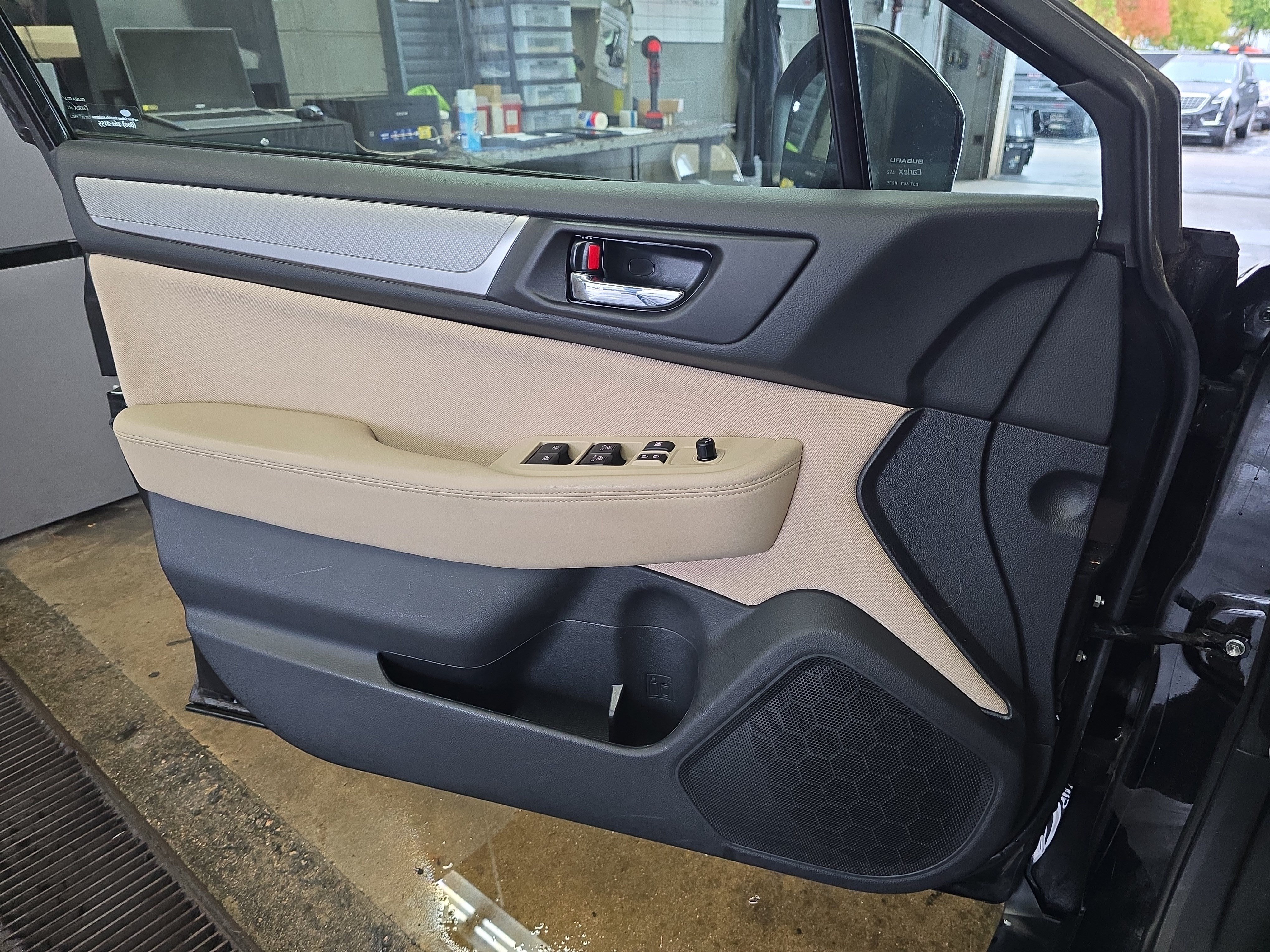 Used 2019 Subaru Outback 2.5i Premium AWD/4WD image 26
