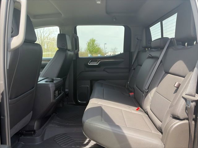 Used 2025 Chevrolet Silverado 1500 LT Trail Boss w/ LT Trail Boss Premium Package AWD/4WD image 33