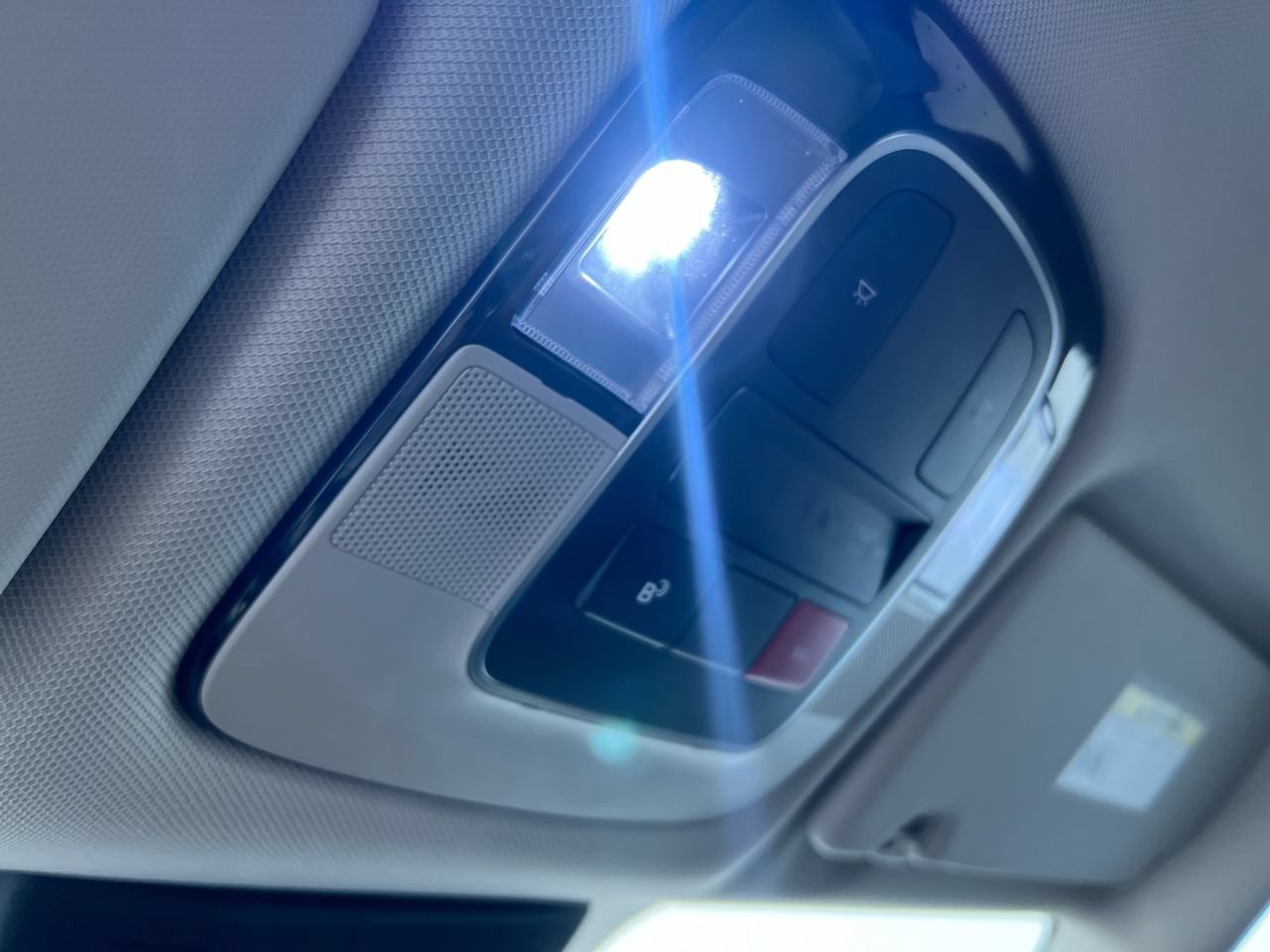 Used 2025 Hyundai Tucson SEL FWD image 18