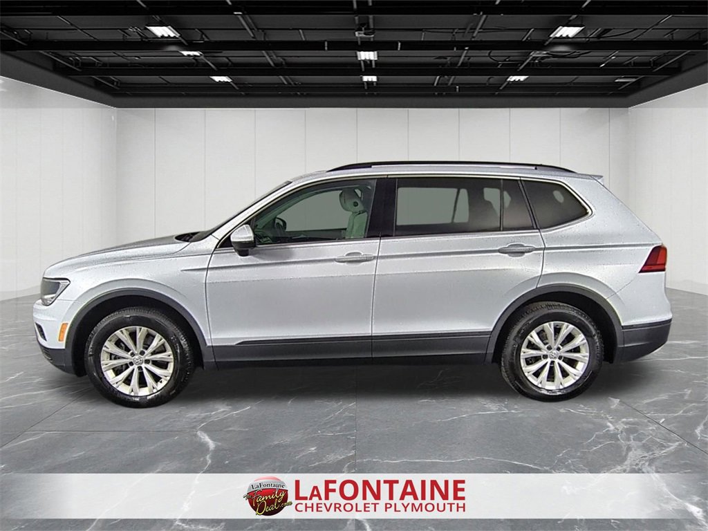 Used 2019 Volkswagen Tiguan SE w/ Panoramic Sunroof Package image 5