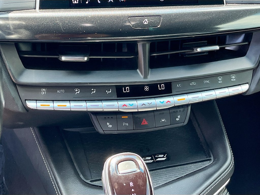 Used 2022 Cadillac CT4 V Blackwing w/ Driver Assist Package RWD image 16