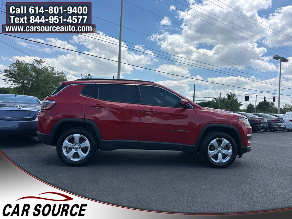 Used 2019 Jeep Compass Latitude AWD/4WD image 4