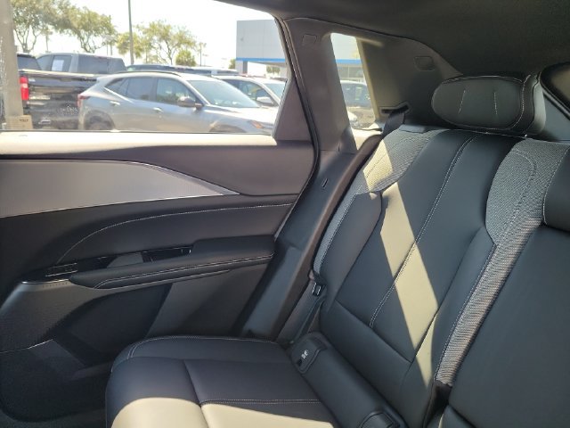 Certified 2024 Cadillac Lyriq Tech RWD image 19