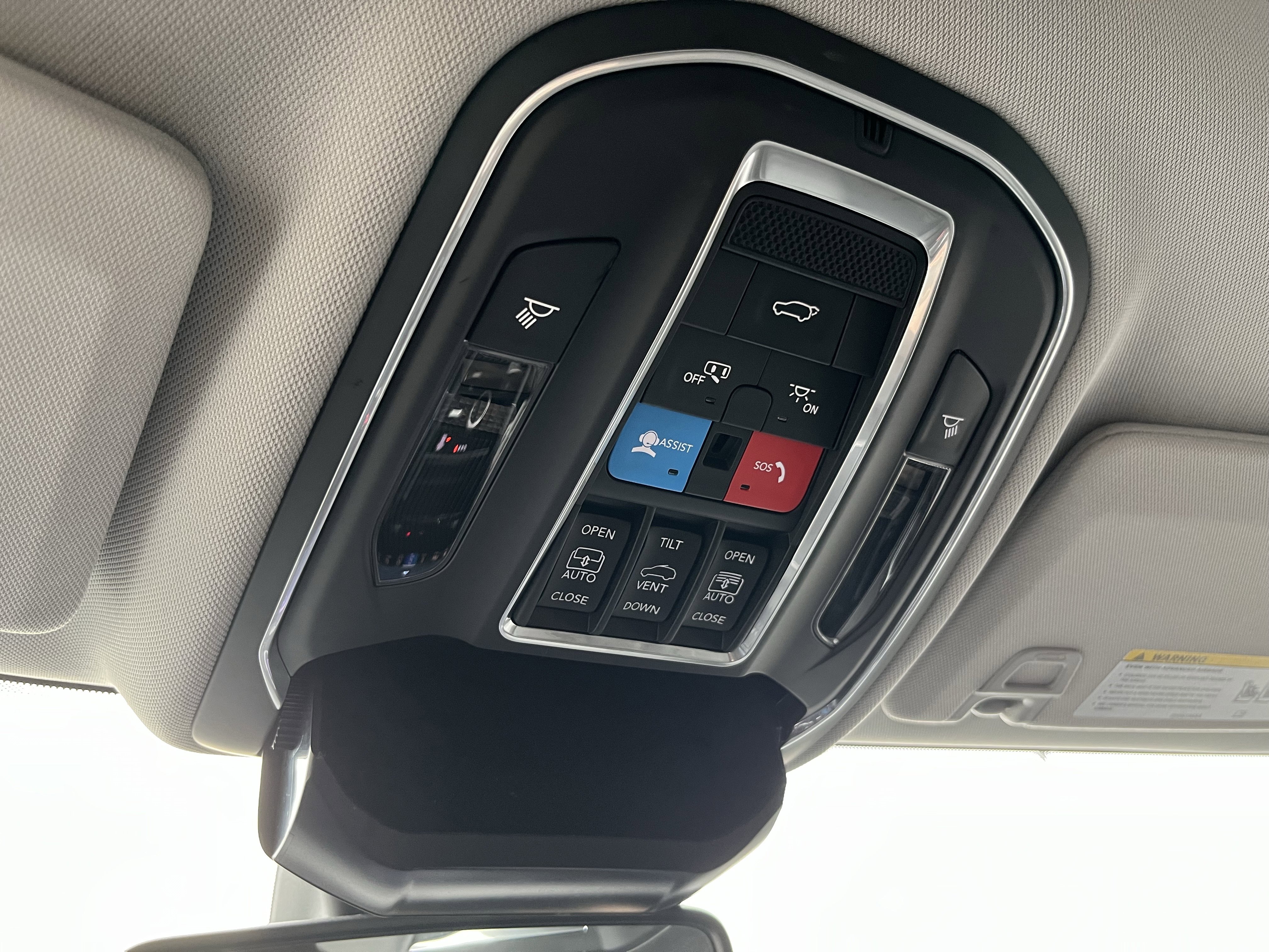 Used 2022 Jeep Grand Cherokee Limited 4xe image 40