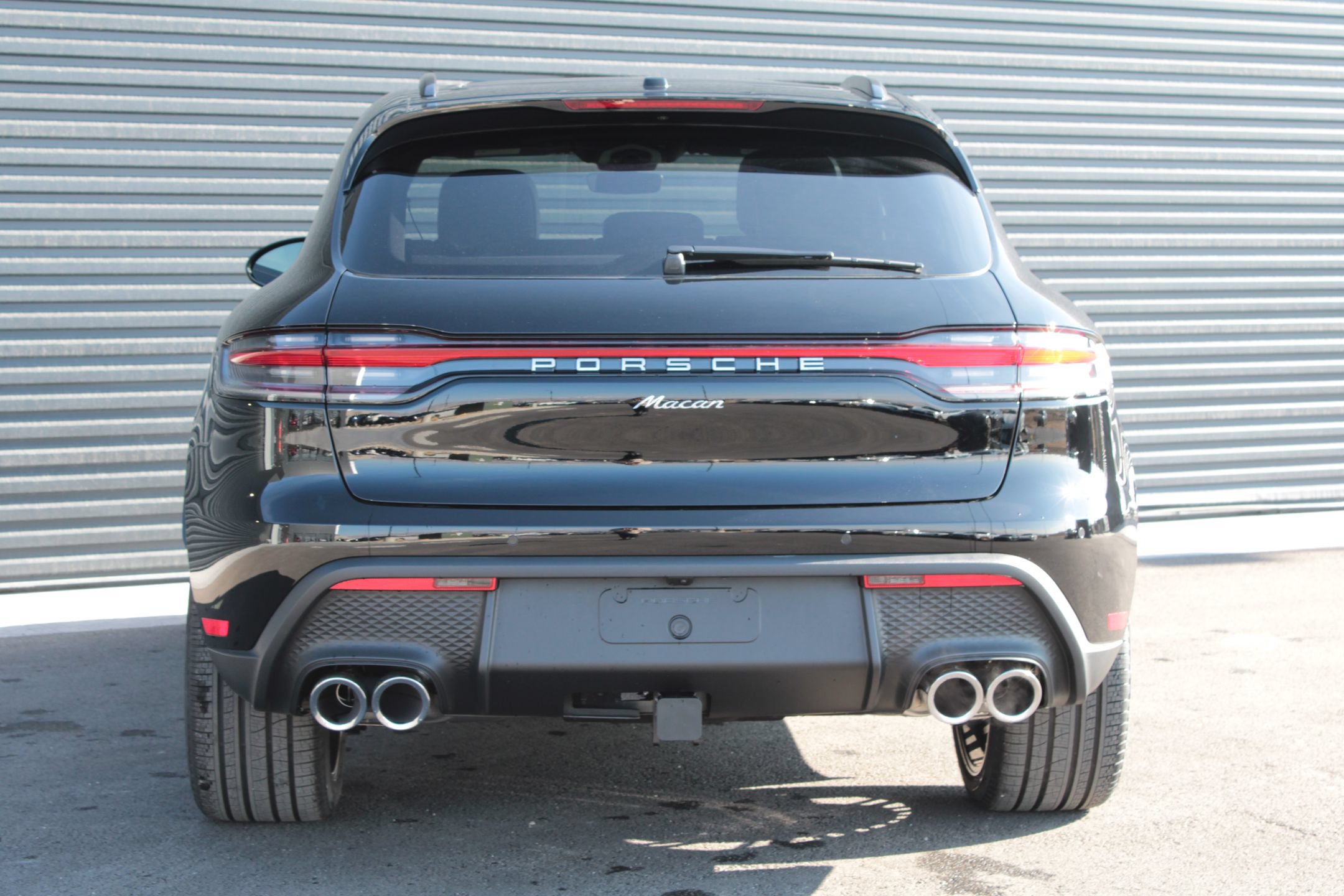New 2026 Porsche Macan AWD/4WD image 10