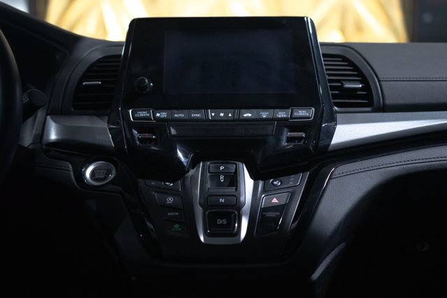 Used 2023 Honda Odyssey Touring image 19