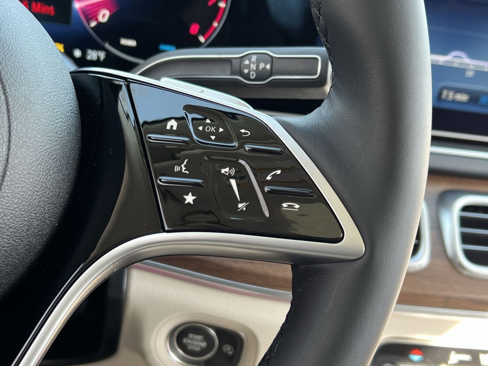 New 2026 Mercedes-Benz GLE 450 4MATIC image 30