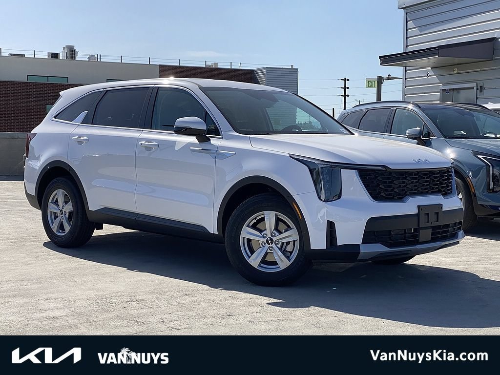 New 2026 Kia Sorento LX FWD image 1